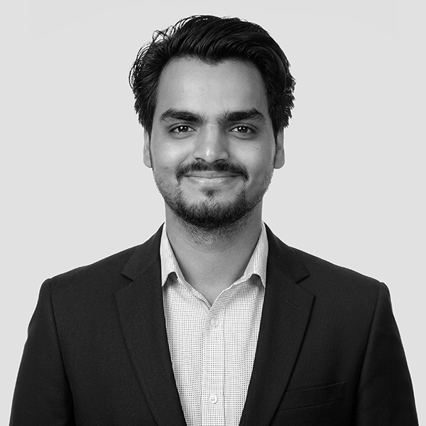 Roshan Vishwakarma evbphoto retouching B&W 600px sq