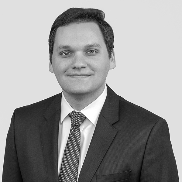 Rogoff-Daniel-260311-29956-fave B&W 600px sq retouched evbphoto.com