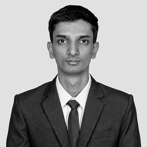 Vineet Agarwal evbphoto retouching B&W 600px sq