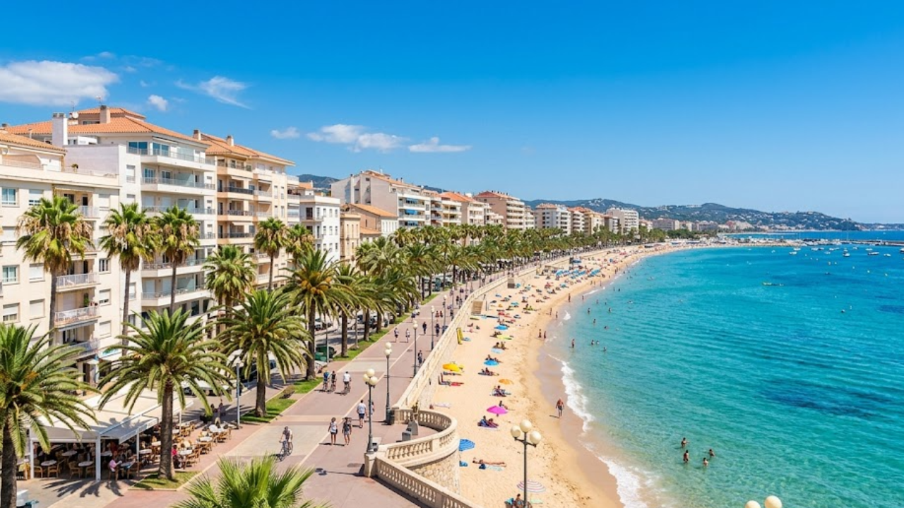 Investir sur la côte méditerranéenne : villes rentables et pièges à éviter
