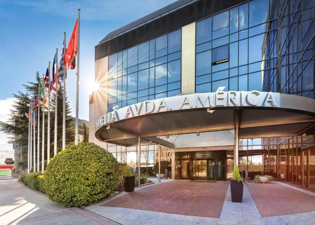 Hotel Meliá Avenida de América, Madrid Hotel Meliá Avenida de América, Madrid