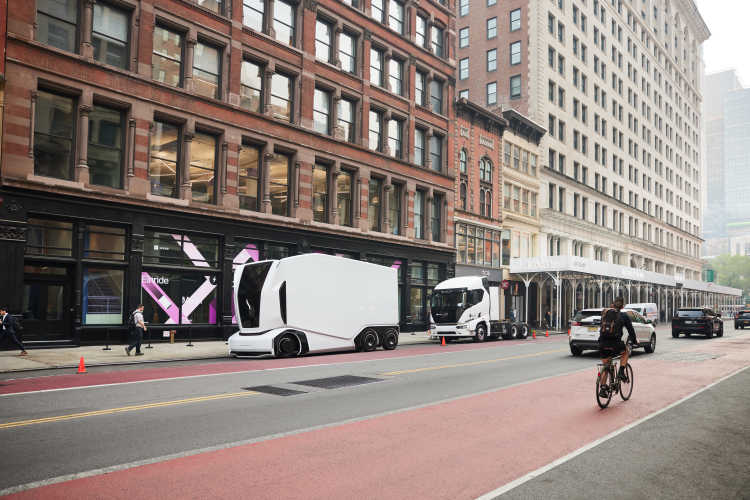 Einride's AET and CET parked in NYC, June 2023
