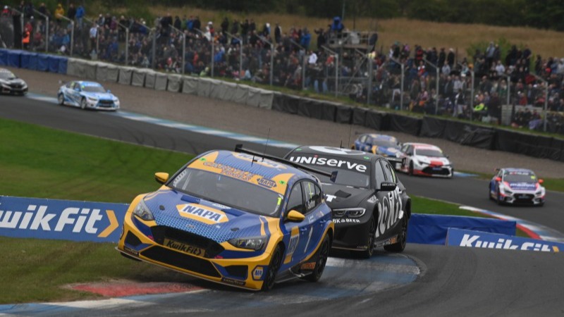 Listen to The Undercut - The BTCC Podcast with Paul O'Neill podcast