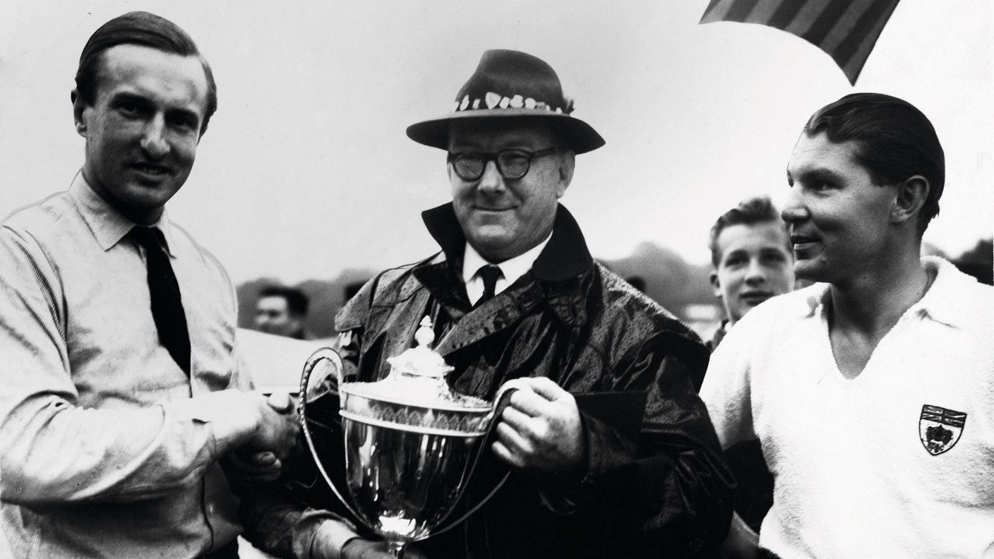 First champion Jack Sears dies aged 86 British Touring Car Championship