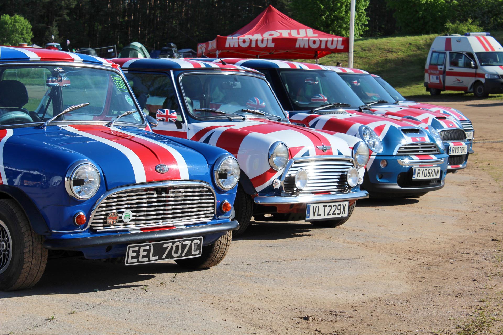 Evolution of the Mini - AutoTrader.ca