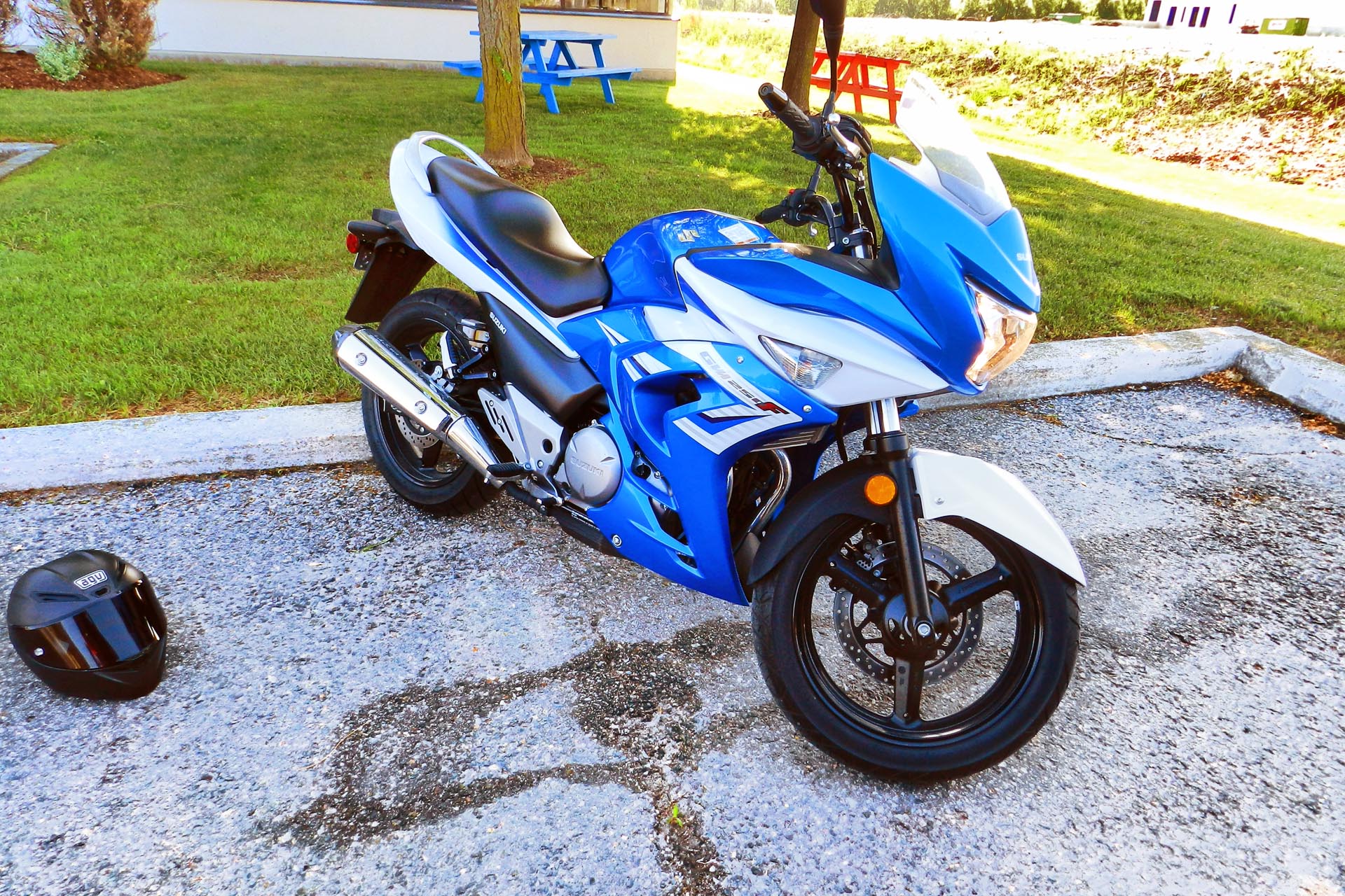 03-jb-suzuki-gw250f.jpg