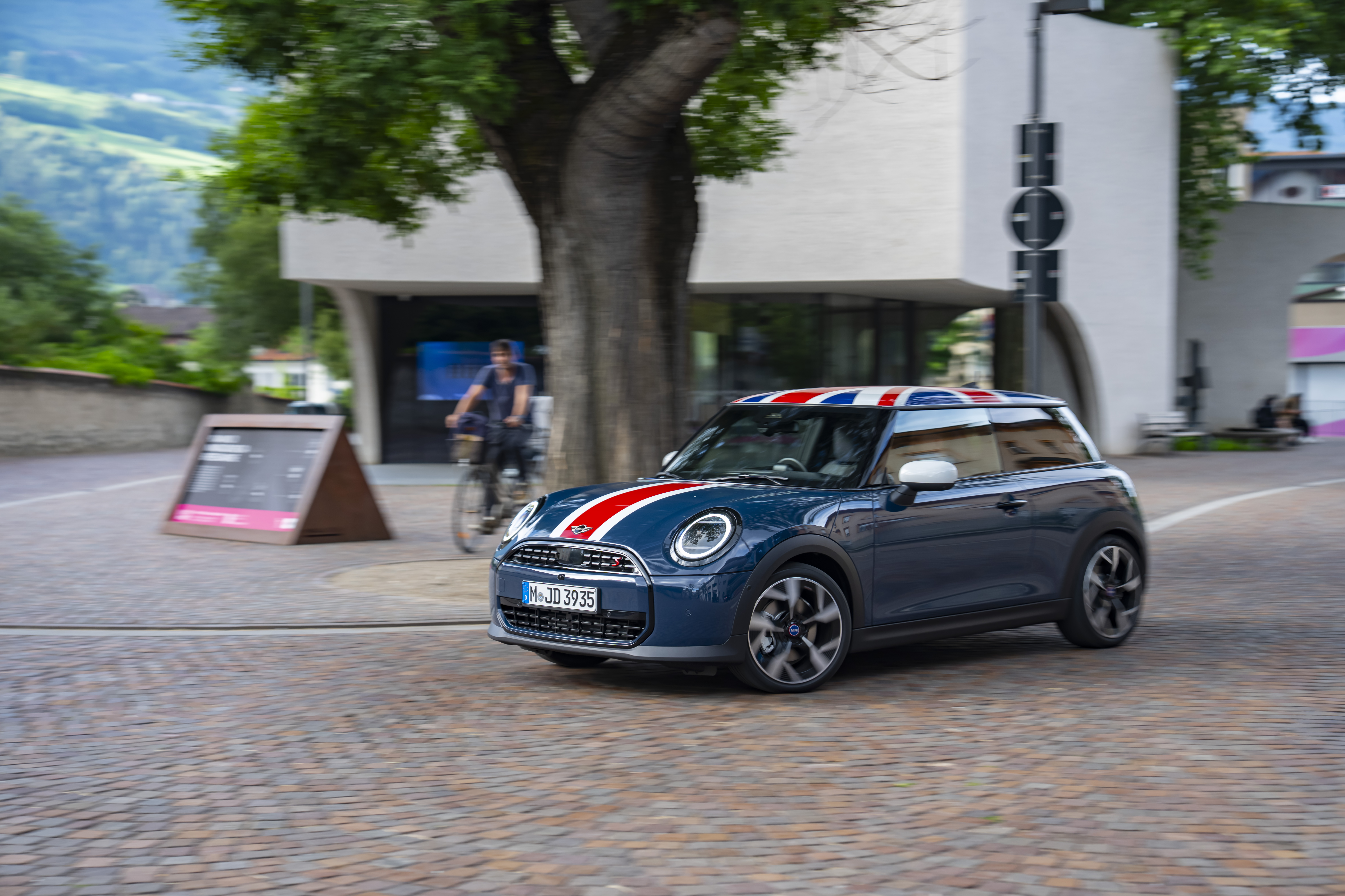 Pip, Pip Cheerio, Mini Unveils Extremely British Special Edition ...