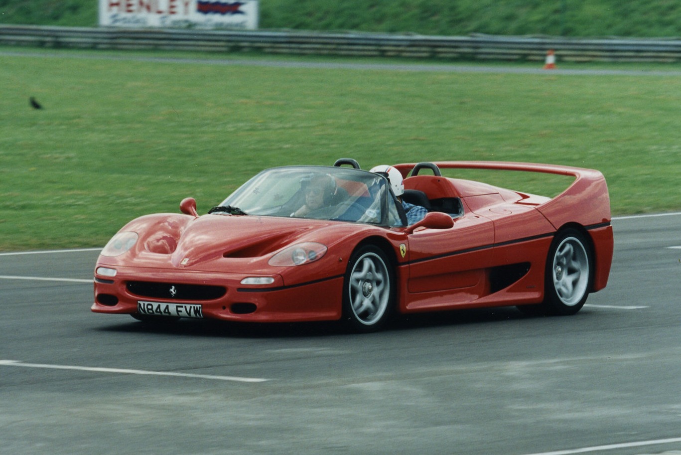 Ferrari F50 - Infos, Preise, Alternativen - AutoScout24