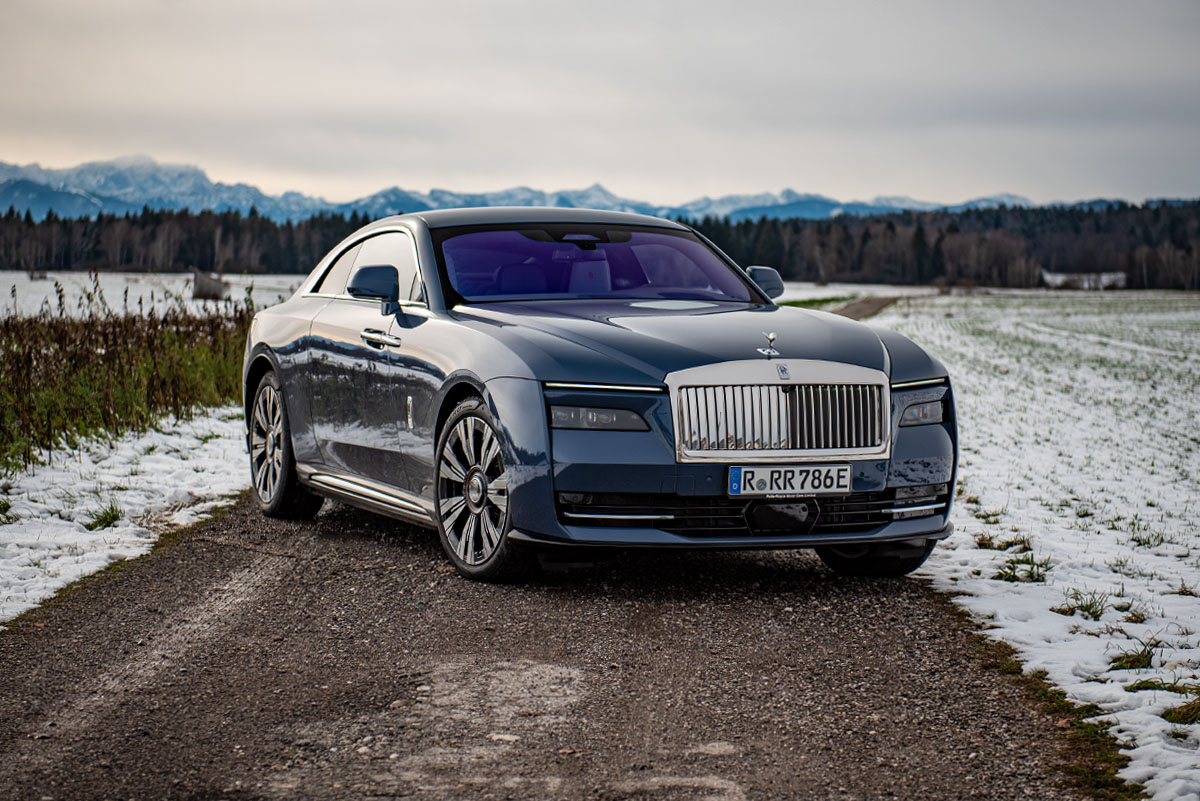 Rolls-Royce Spectre Scenic