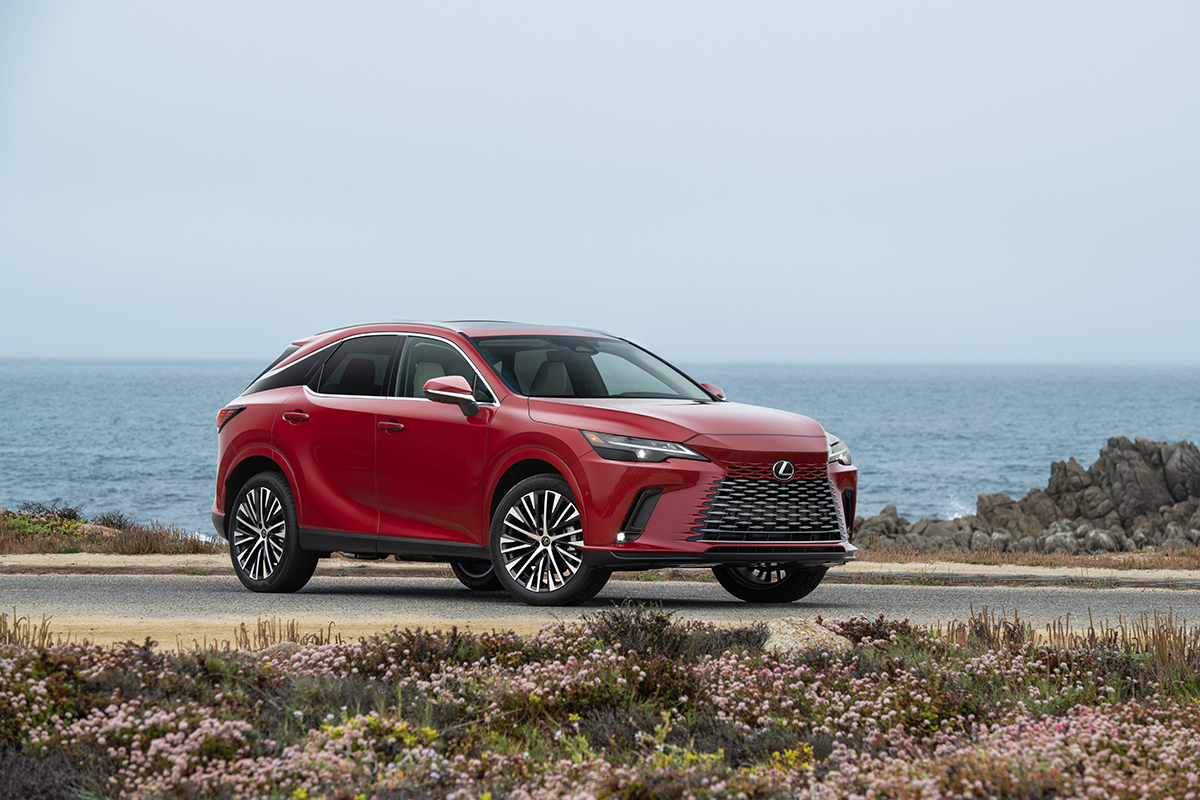 Essai : Lexus RX 350h, l’élégance simple (2024) - AutoScout24