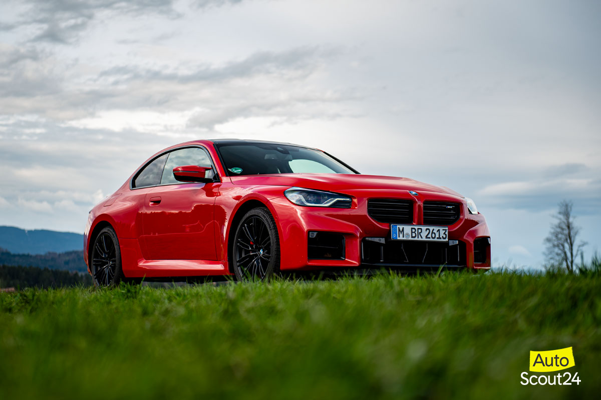 BMW M2 G87 - Front side