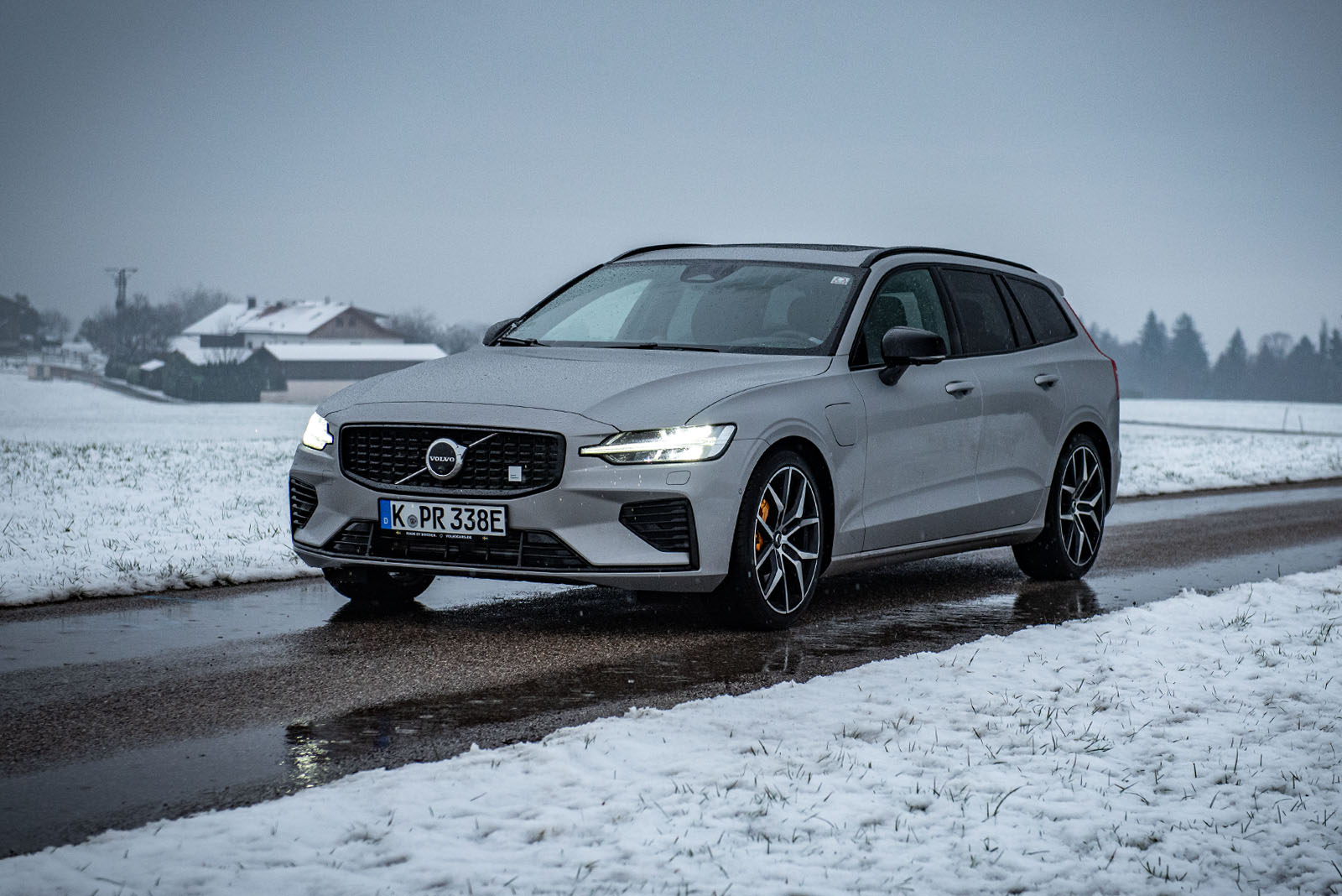Verwunderlich Volvo V60 T8 Fotosnull