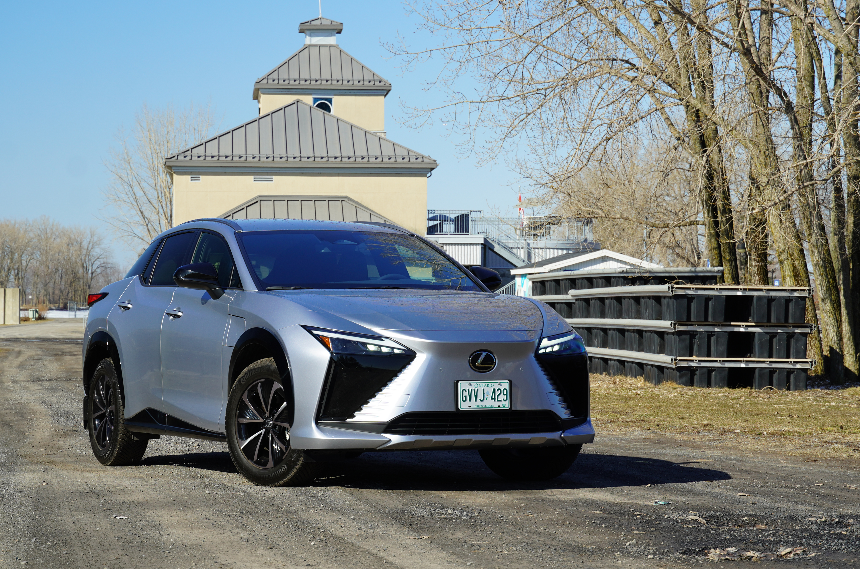 Lexus RZ 350e 2026 : essai routier - AutoHebdo.net