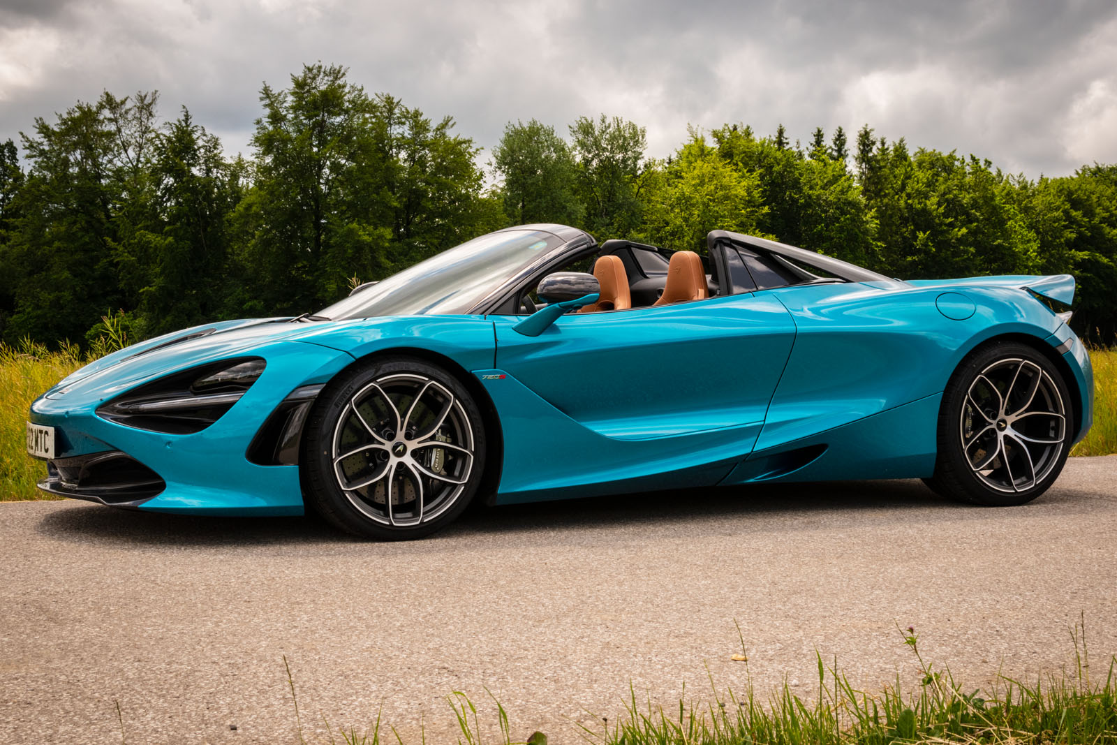 McLaren-720S-Spider-Side.jpg