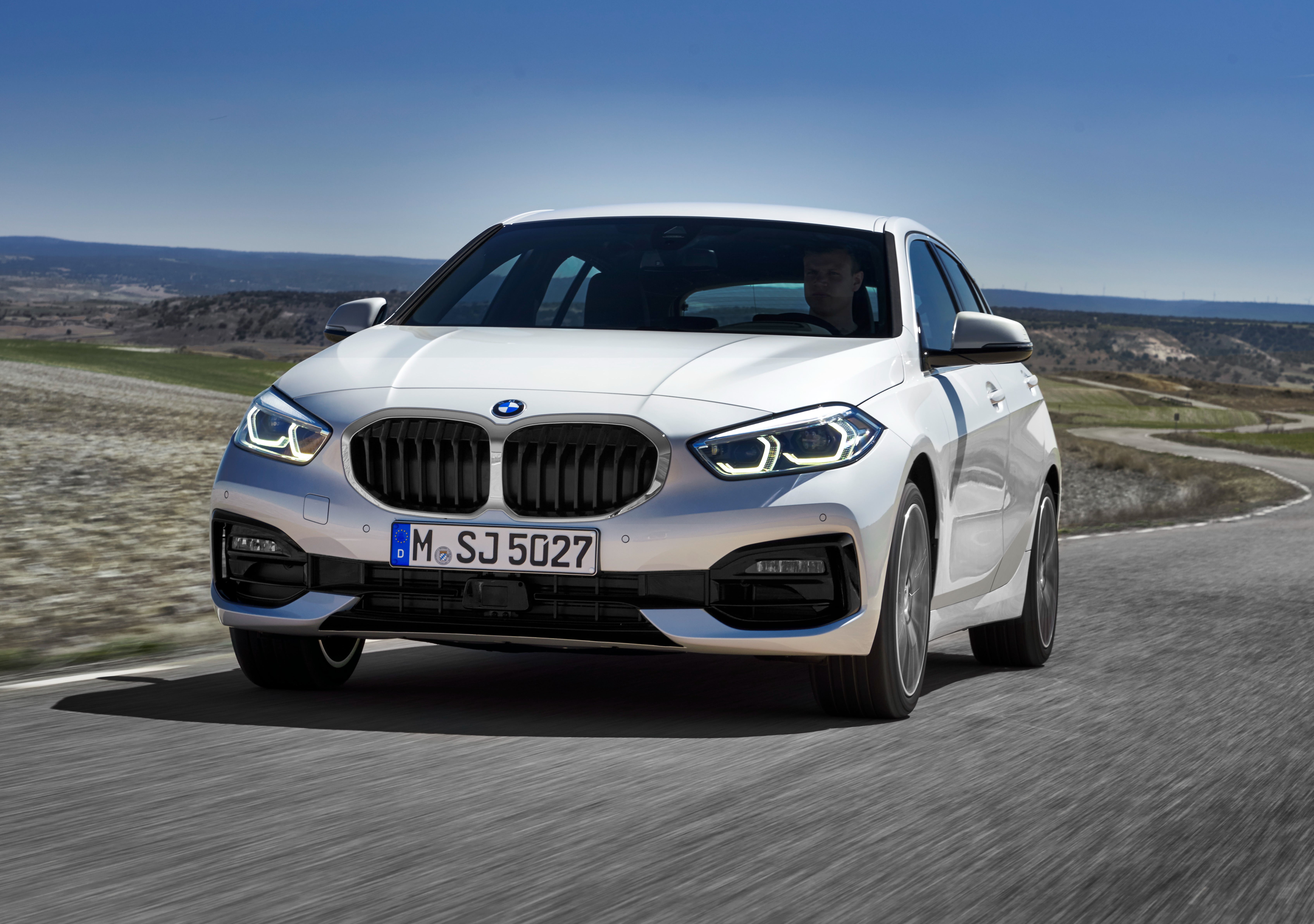 BMW iX1 - Infos, Preise, Alternativen - AutoScout24