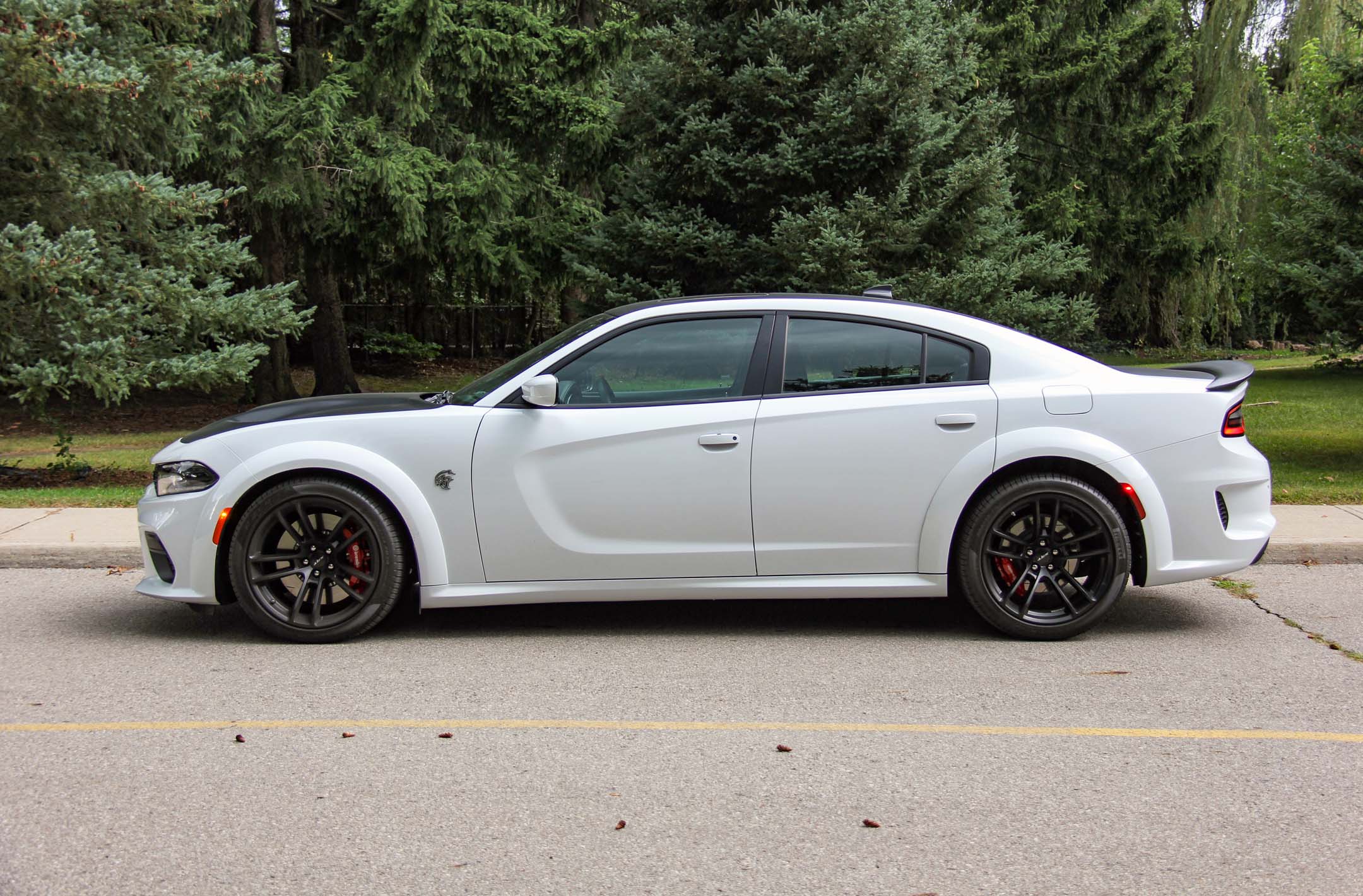 2020 Dodge Charger SRT Hellcat Widebody Review - AutoTrader.ca