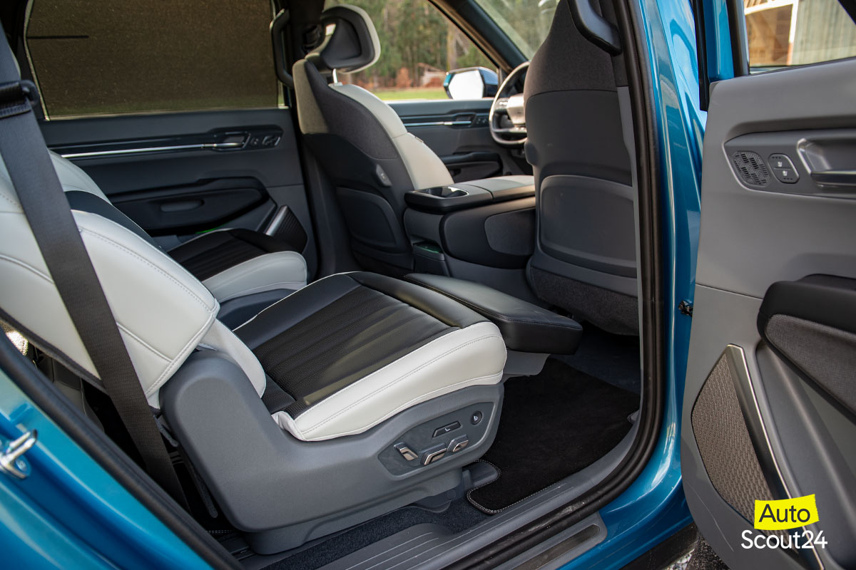 Kia EV9 - rear seats