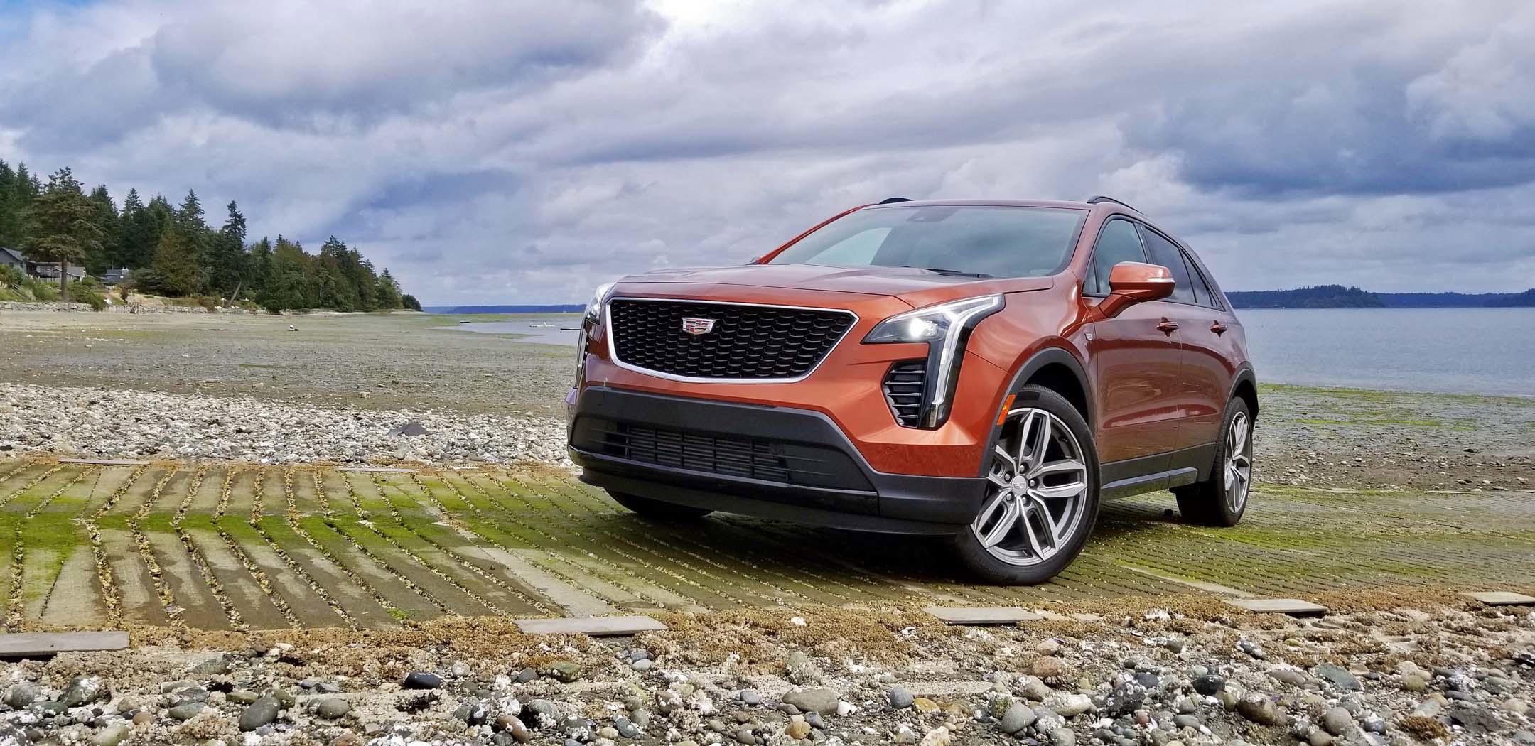 2019 Cadillac XT4 First Drive Review - AutoTrader.ca
