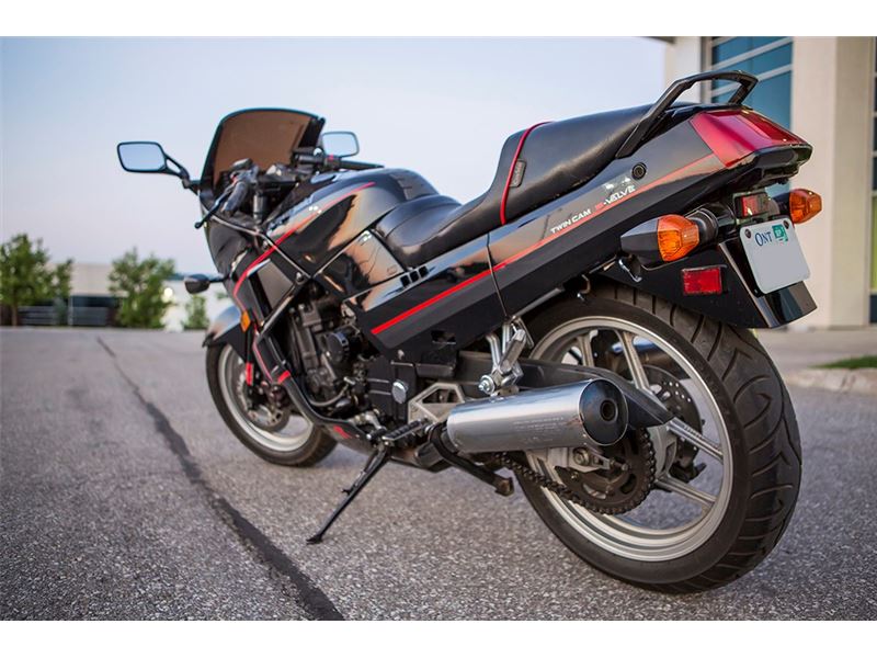 Ｒ Find of the Week: 1988 Kawasaki Ninja 750R - AutoTrader.ca