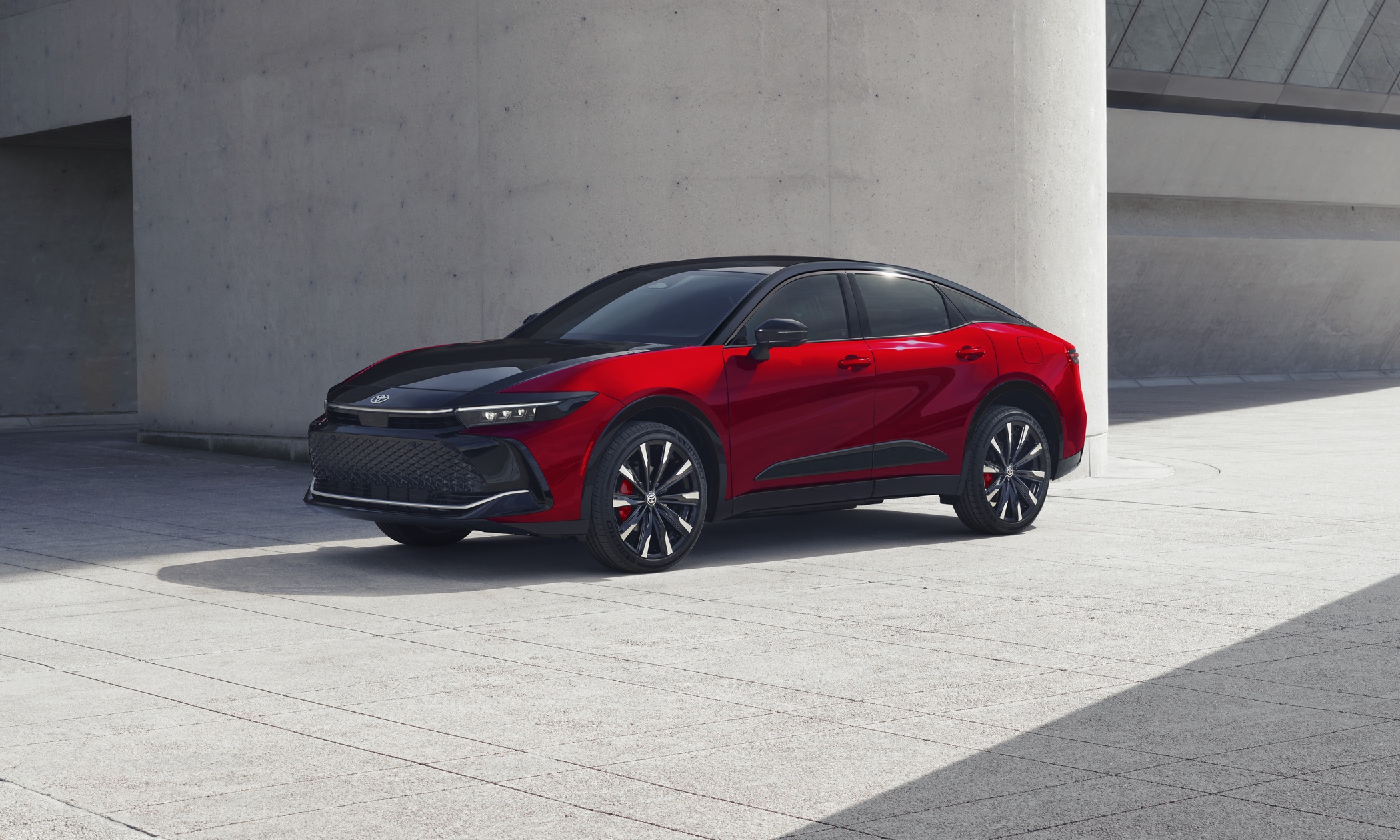 Toyota Updates Crown for 2027, Worsens Fuel Economy - AutoTrader.ca