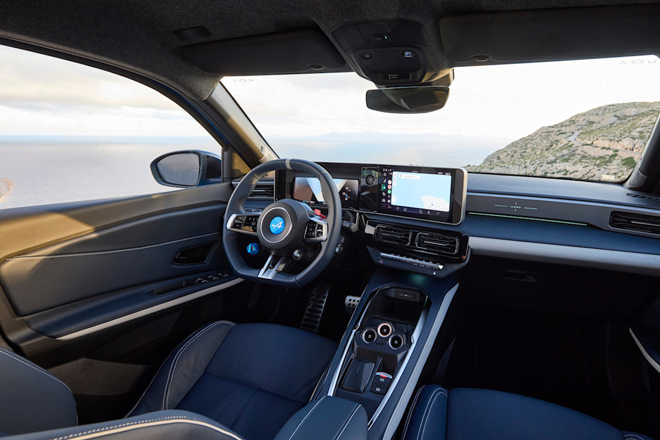 Alpine A290-cockpit