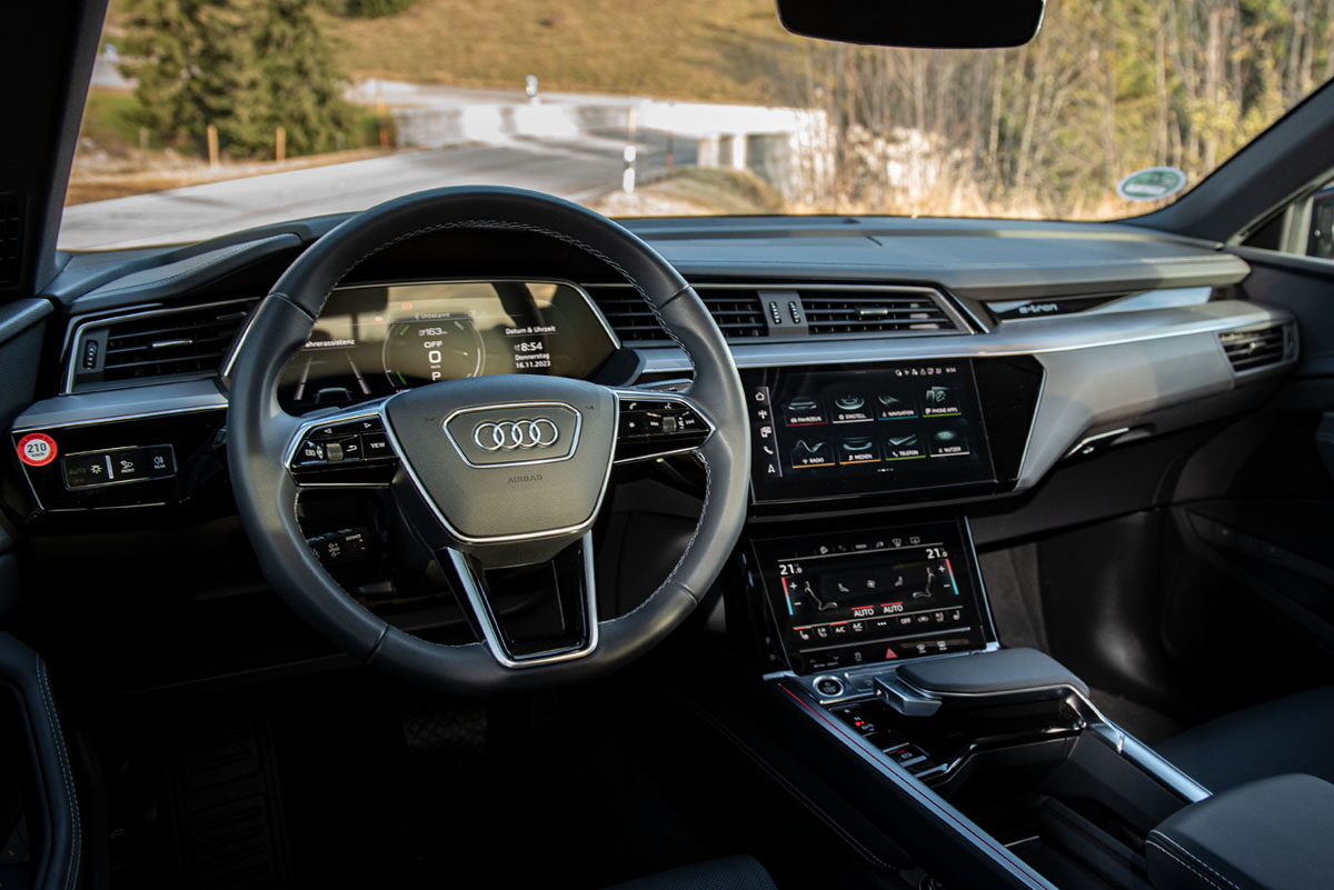 Audi Q8 e-tron Cockpit