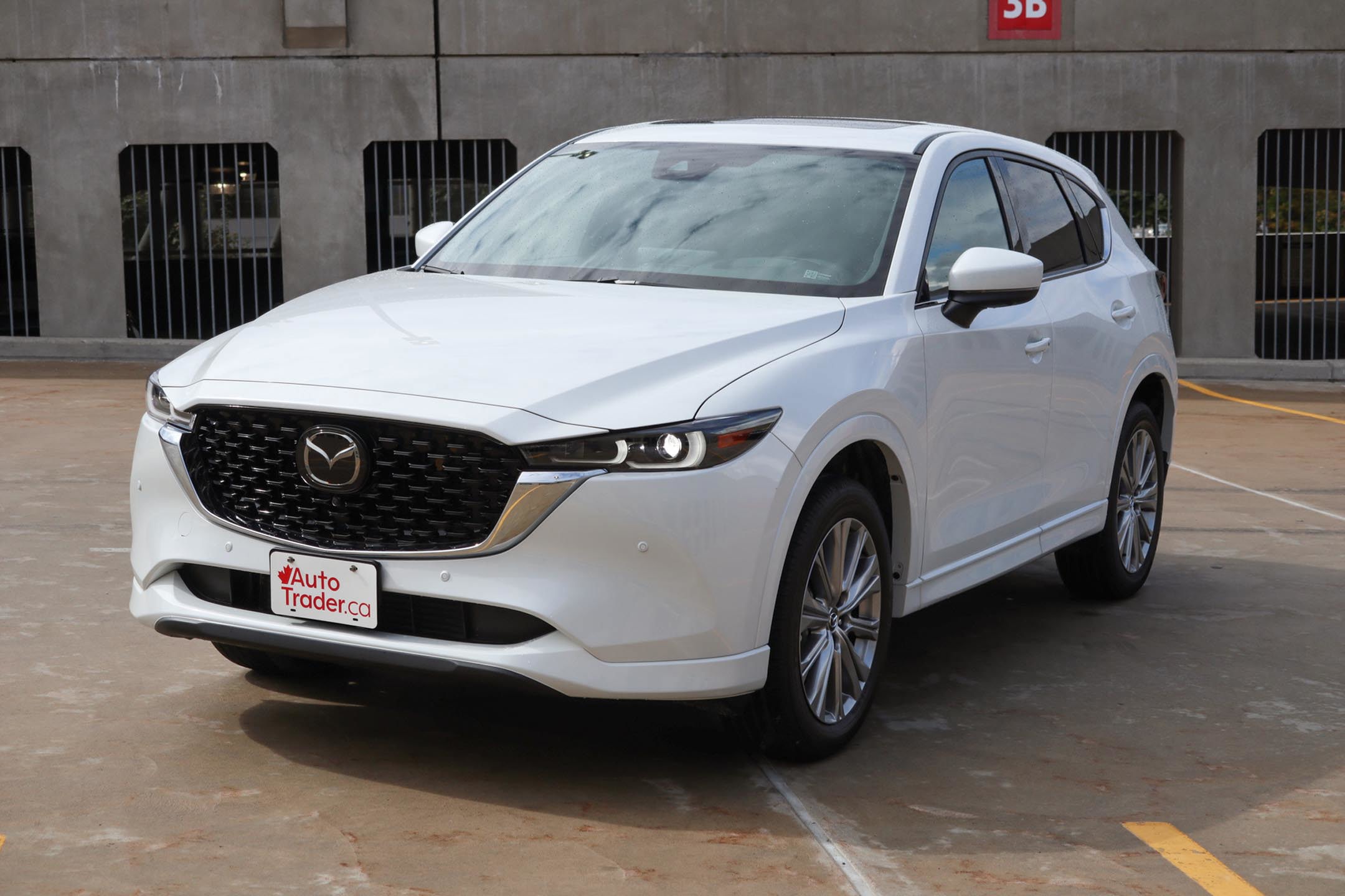 2023 Mazda CX-5 Signature Review - AutoTrader.ca