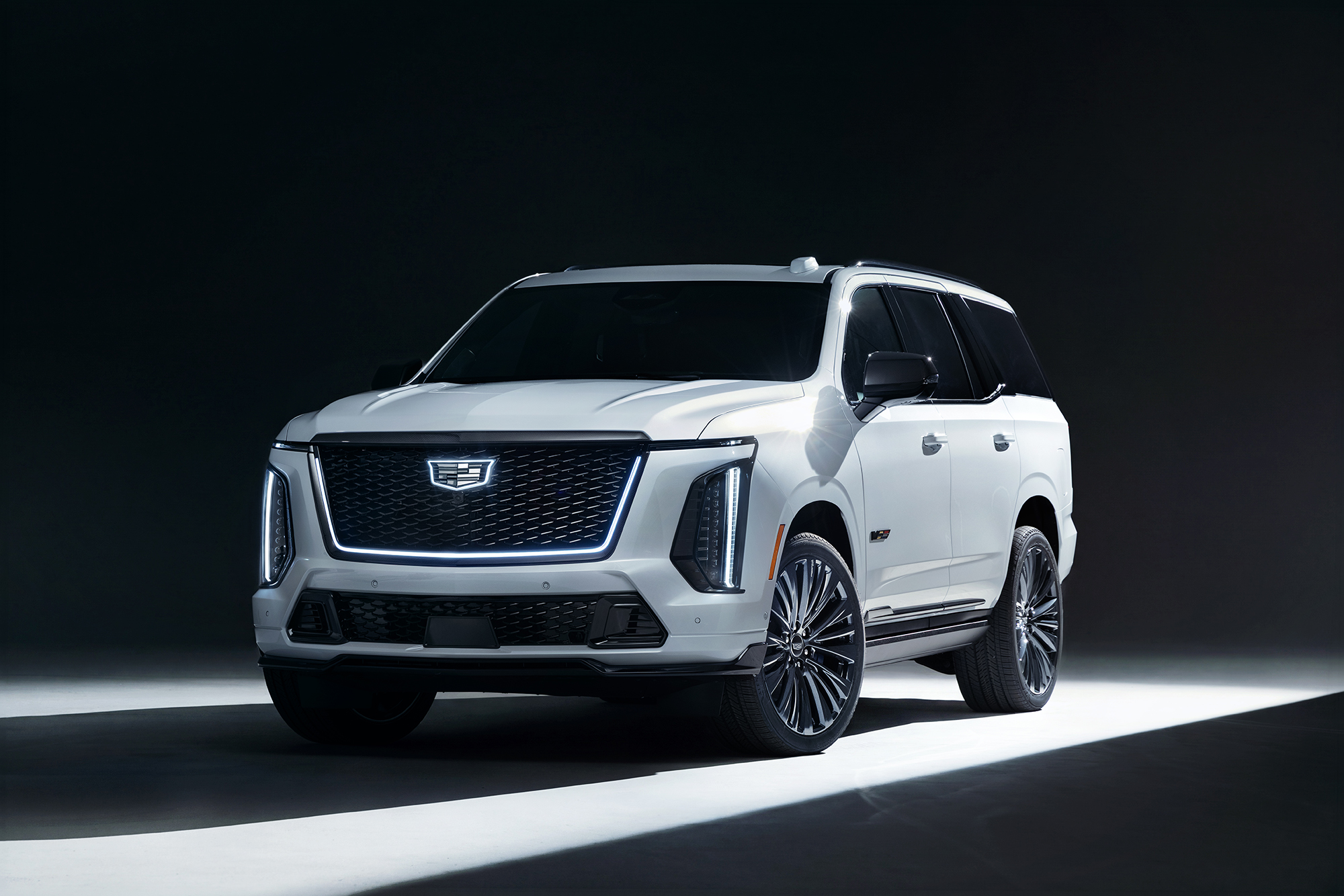 Cadillac Unveils $325K Escalade-V 125th Anniversary Collector Series ...