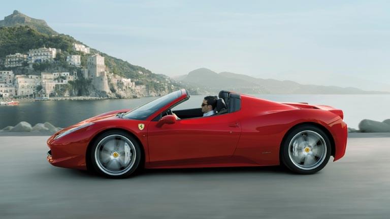 Compra un Ferrari de segunda mano al precio en AutoScout24.es