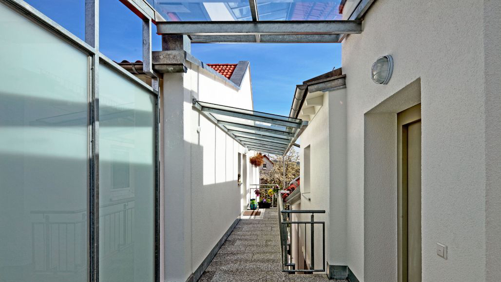 Drei MFH mit Laubengangverbindung in Backnang