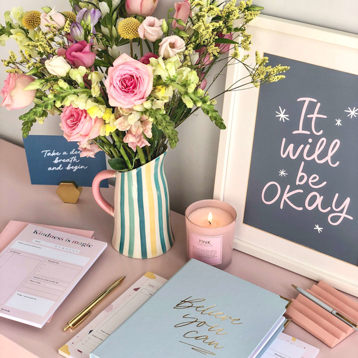 Ovlwqo Lg9vh5m Christmas Flowers Uk Bloom And Wild 2021