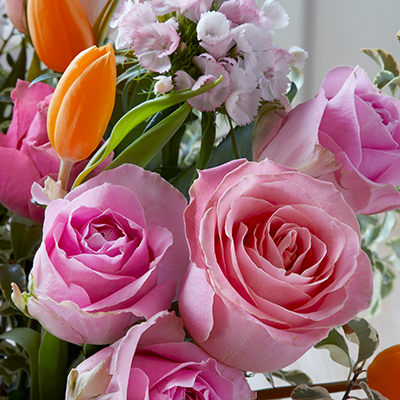 Rose and tulip bouquet