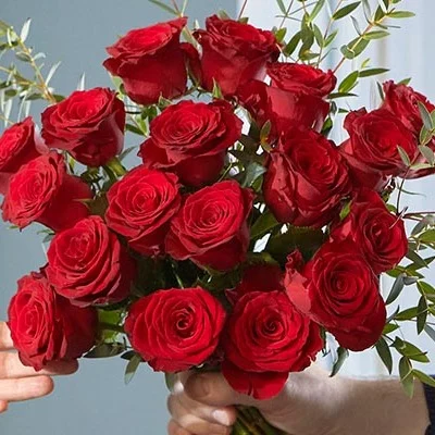 Red rose bouquet