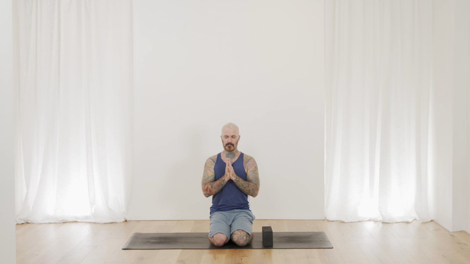 Yoga Foundations - Discover Sun Salutations with Ari Levanael