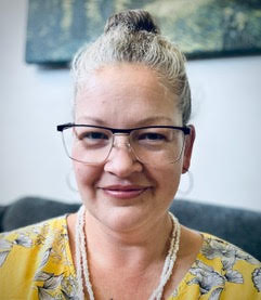 Dorothy Bond