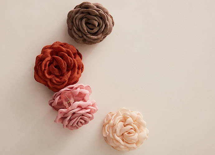 Free People, Accessories, New Crochet Clips With Flowers