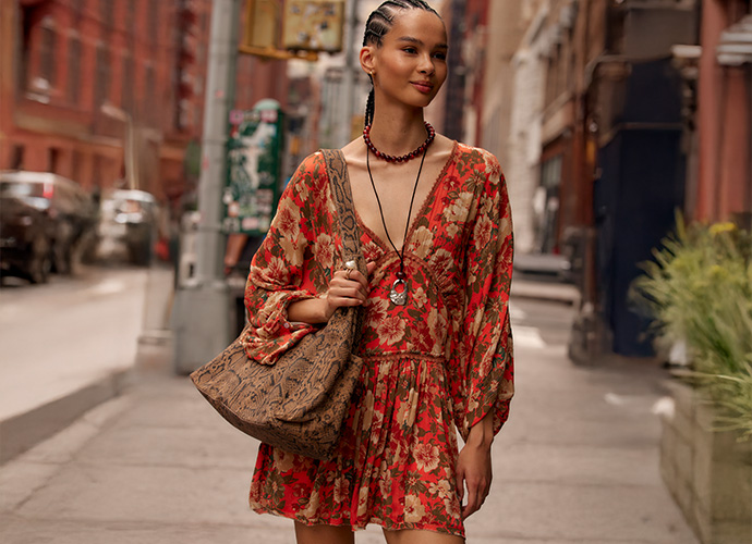 【Free People】アドリエル ミディドレス ワンピース Free People】アドリエル ミディドレス ワンピース ワンピース