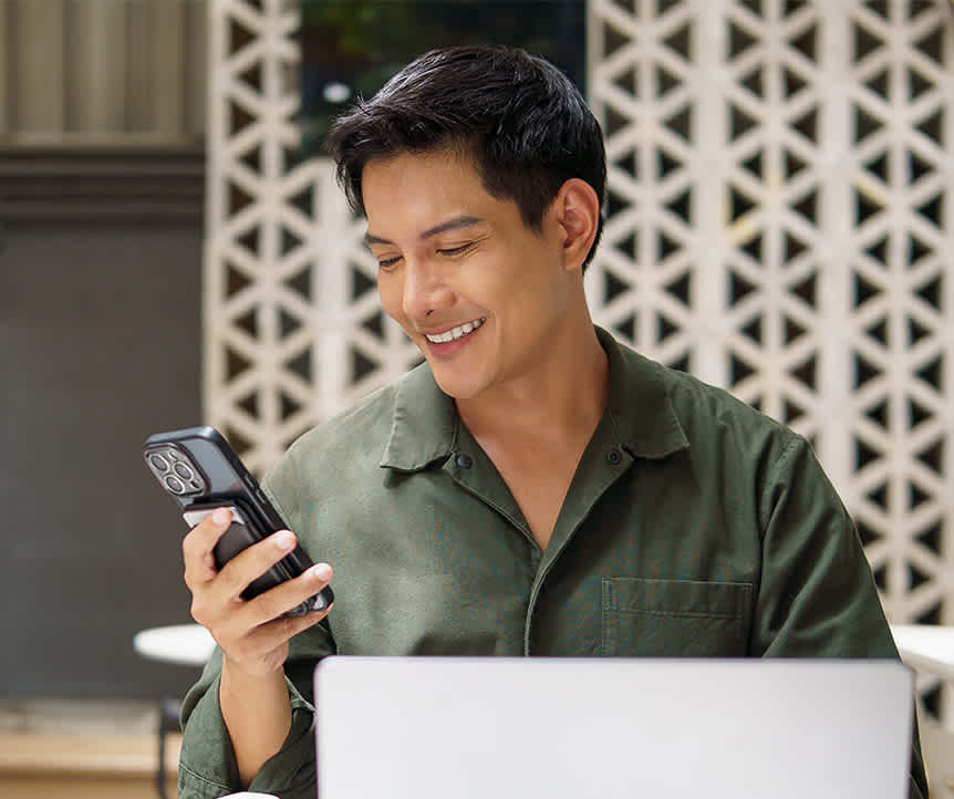 man-on-cell-phone@2x