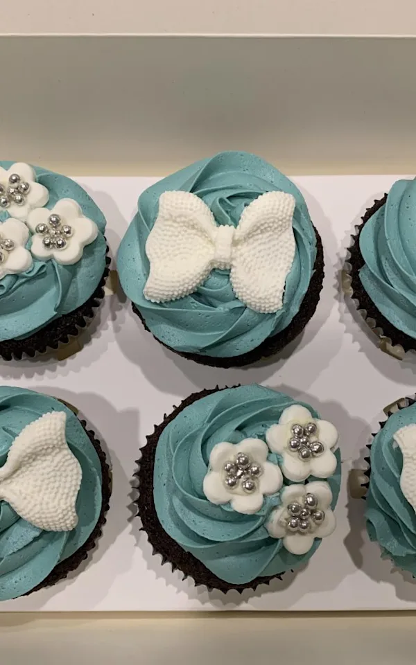 Cupcakes & Treats