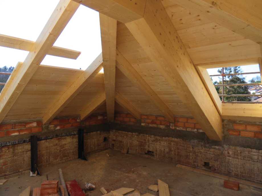 Struttura tetto in legno
