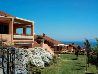 Complesso residenziale fronte mare