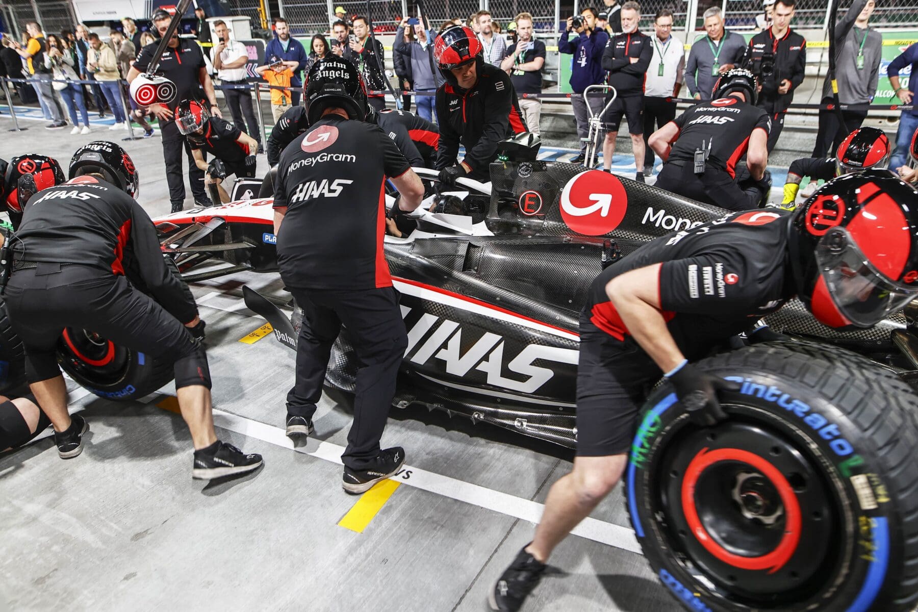 MoneyGram Haas F1 Team