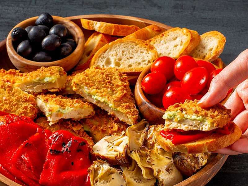 Meatless Pesto & Mozzarella Cutlets Antipasto Platter