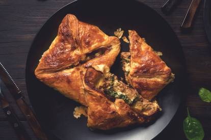 Meat Free Steak Parcels with Spinach and Blue Cheese ...