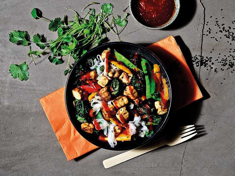 Vegetarian One Wok Stir Fry Recipe With Meat-Free Quorn Pieces