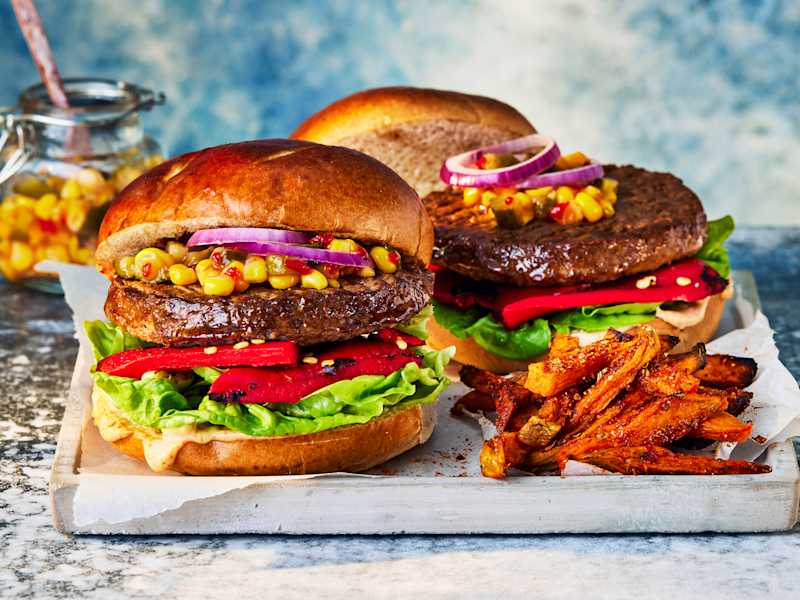 Quarter Pounder Burger with Hot Sriracha Mayonnaise | Quorn