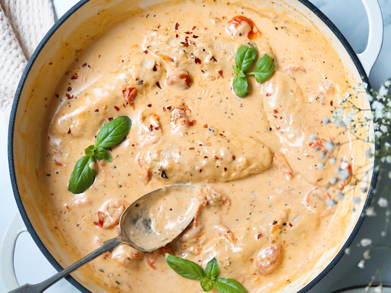 Vegetarian Marry Me Chicken with Vegetarian Fillets | Quorn