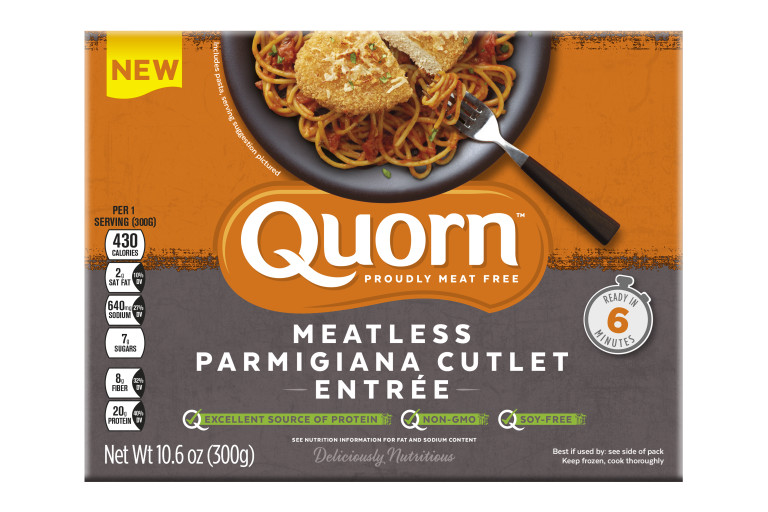 A box of Quorn Meatless Parmigiana Cutlet Entrée showing the plated product and information on an orange and charcoal background.
