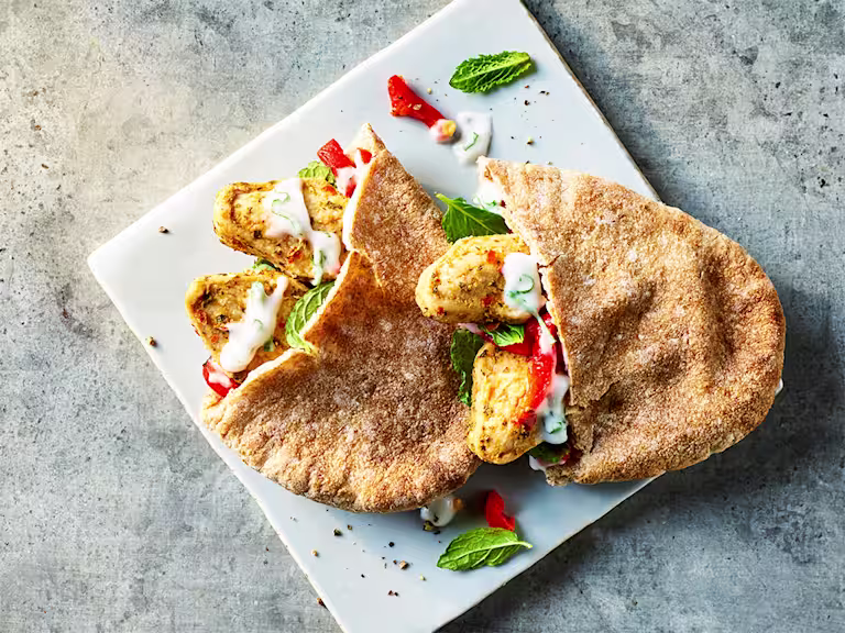 For an extra kick try our tasty Quorn Sweet Chilli Style Mini Fillet Pitta with mint and garlic yoghurt. This delicious dish is the vegan perfect lunchtime dish.