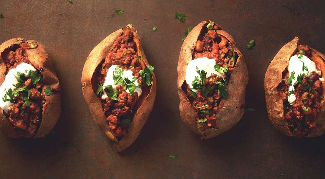 Quorn Meat Free Chilli in Baked Sweet Potatoes Recipe | Quorn SG